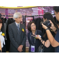 出席第十五屆中國（深圳） 國際品牌服裝服飾交易會