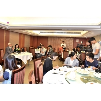 O Fundo das Indústrias Culturais de Macau (FIC) realizou uma sessão de convívio com a comunicação social